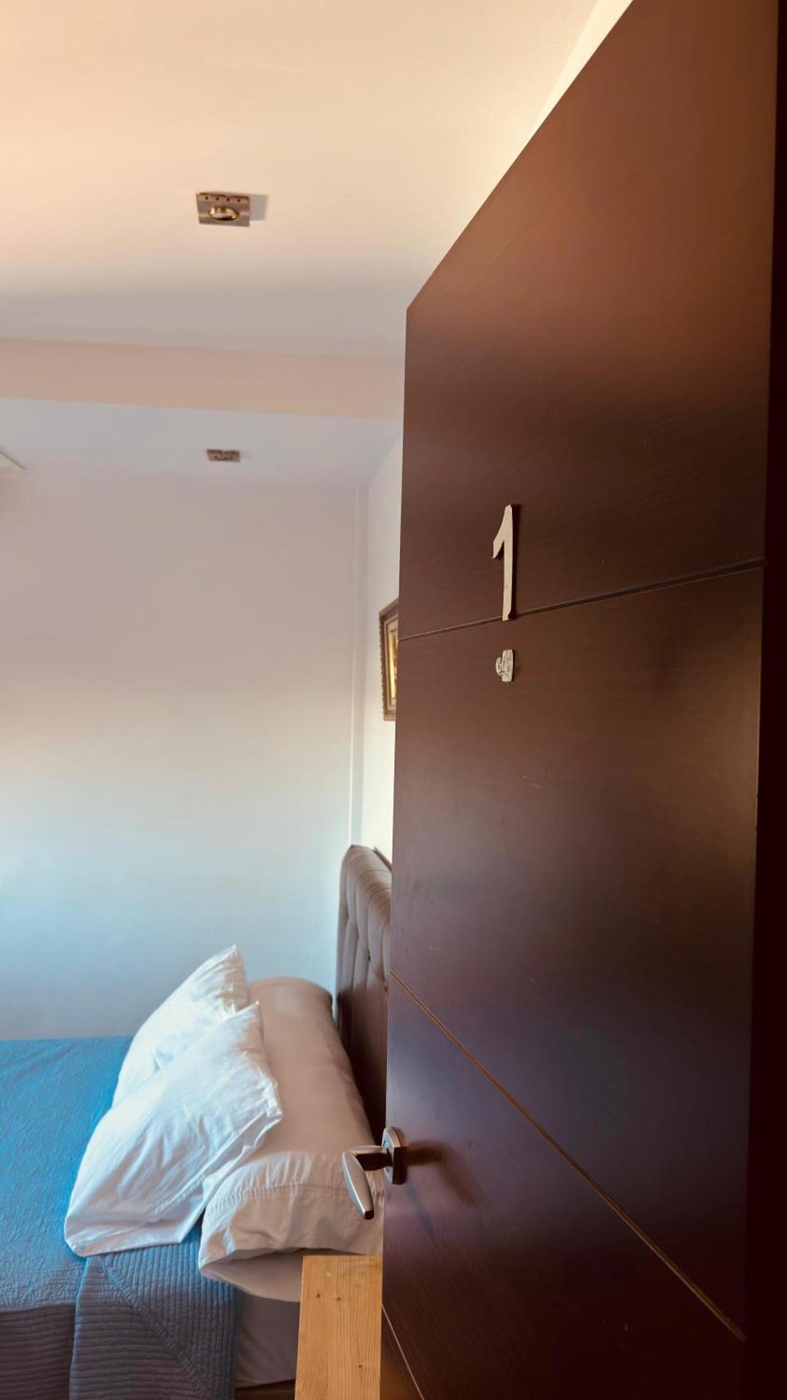 Red House Bed & Breakfast Llucmajor  Room photo
